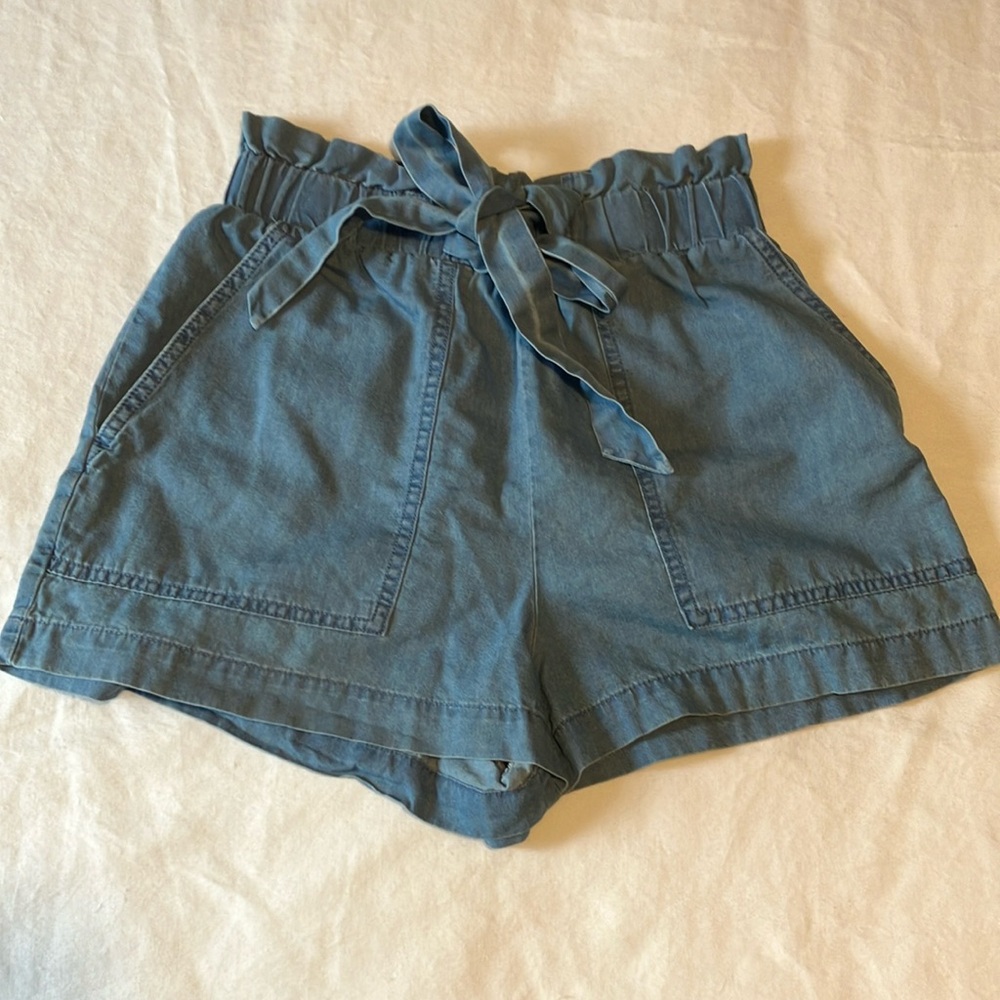 Design Lab Blue Cotton Blend Paperbag Shorts